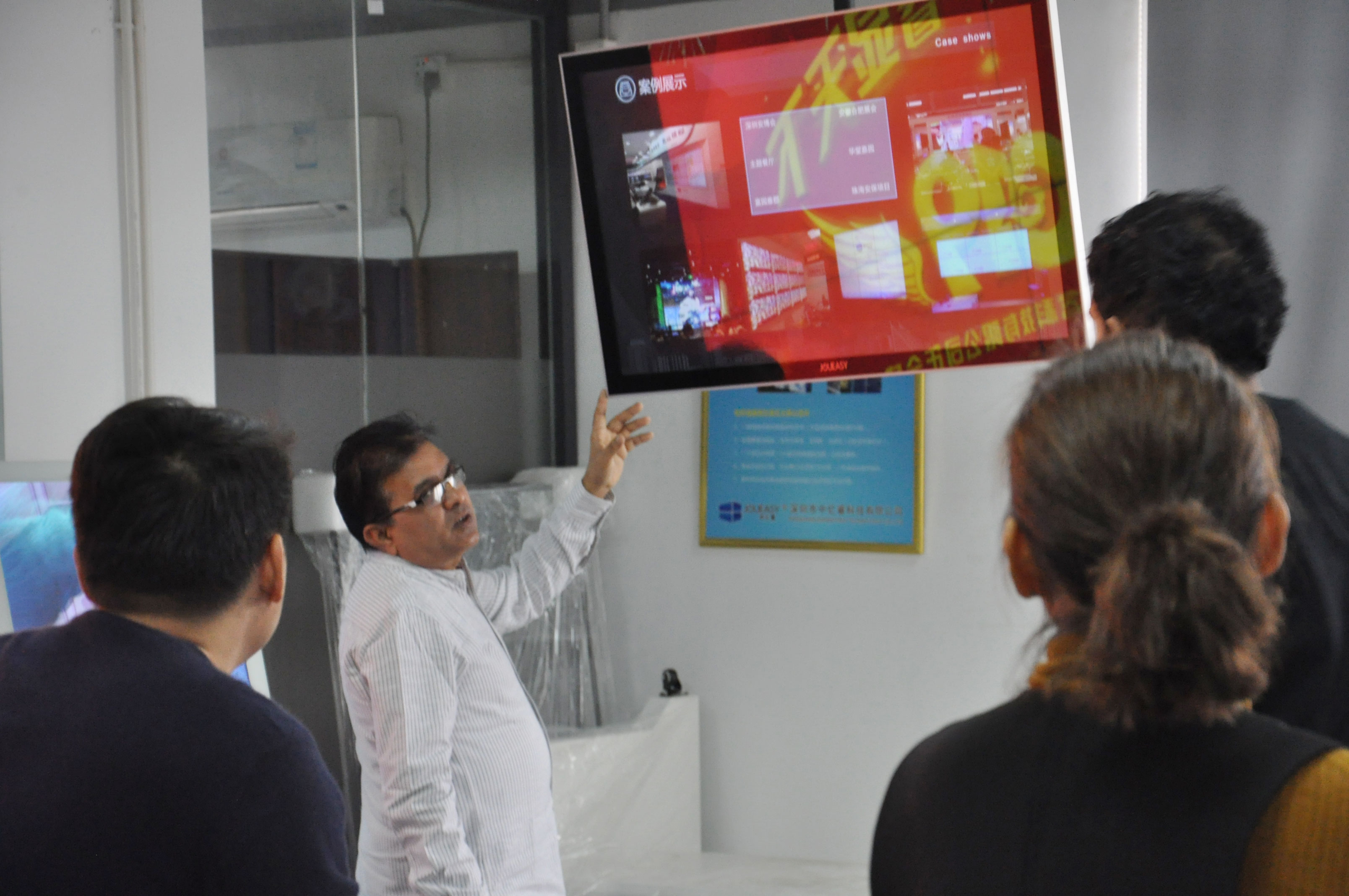 中億?？蛻粢娮C