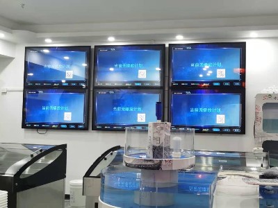 中億睿廣告機為深圳詩邁兒花園酒家餐飲業(yè)賦能，讓精彩已在“吃”之外