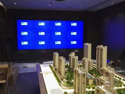 江蘇南京萬(wàn)科銷(xiāo)售樓盤(pán)46寸3.5mm3X4單元液晶拼接屏項(xiàng)目