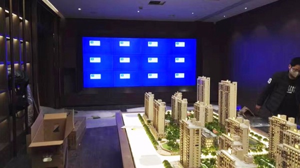 中億?？萍几嬖V您，哪些因素會影響到拼接屏的價格！