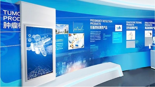 互動滑軌顯示屏與大數(shù)據(jù)的深度整合能給我們帶來什么？